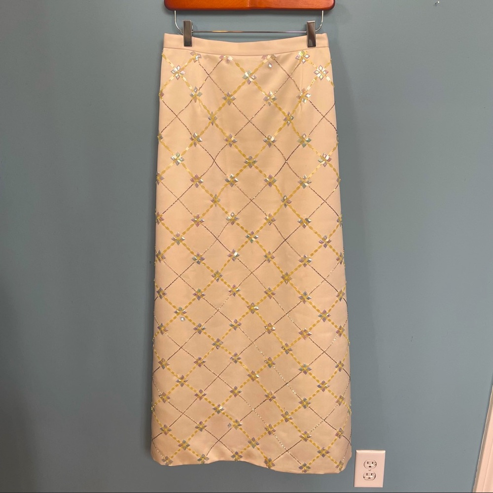 VIE by Victoria Royal long formal skirt with beading detail. 14P